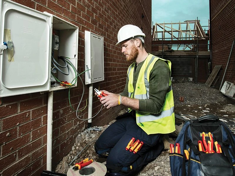 IRWIN Vise-Grip 10505873 VDE Combination Pliers - High Leverage 175mm VIS10505873 - Image 3