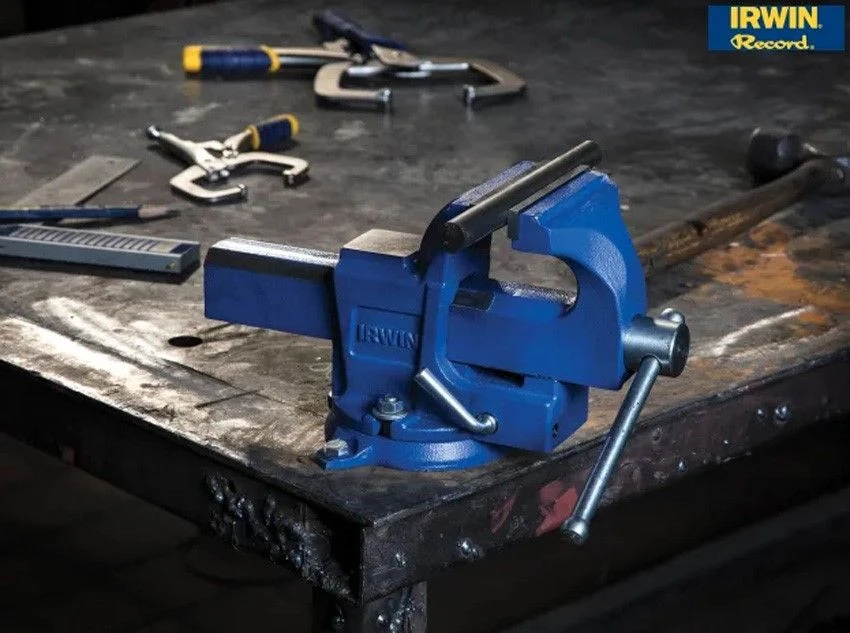 Irwin Record Quick Release 4" Vice And Anvil S.G Ductile Iron Swivel Base RECQA4 - Image 3